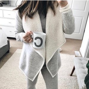 Abercrombie & Fitch Fleece Cardigan Size M